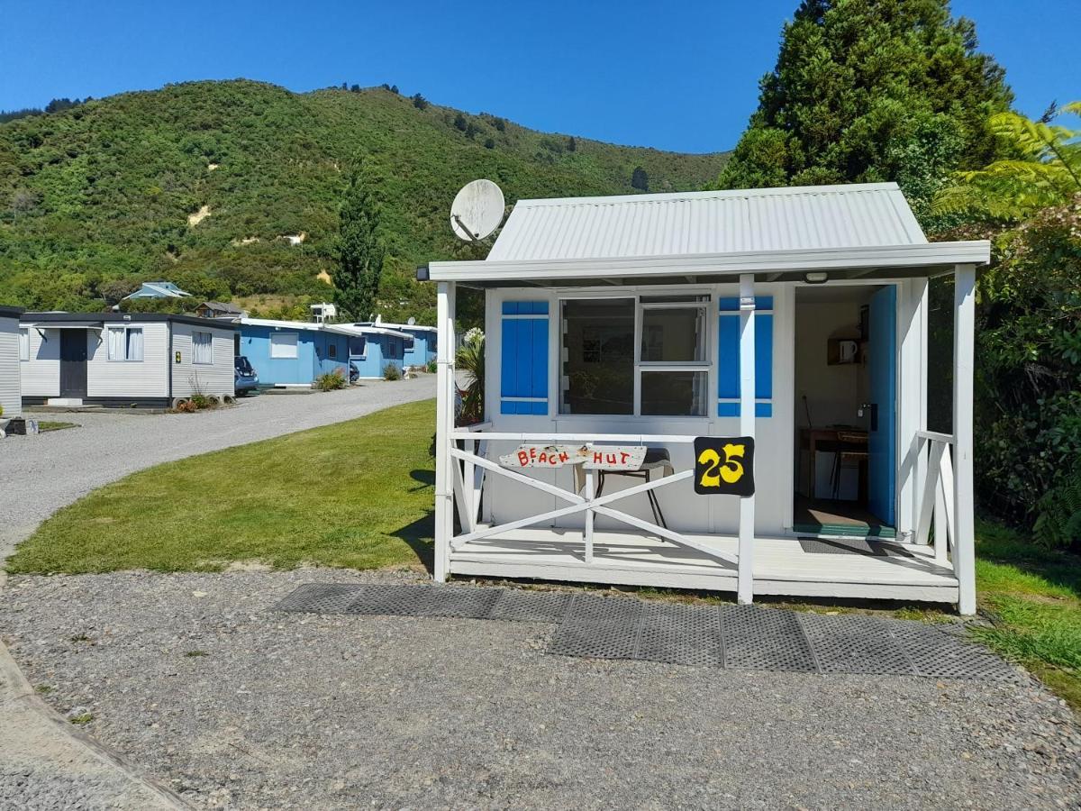 Picton'S Waikawa Bay Holiday Park Exterior foto